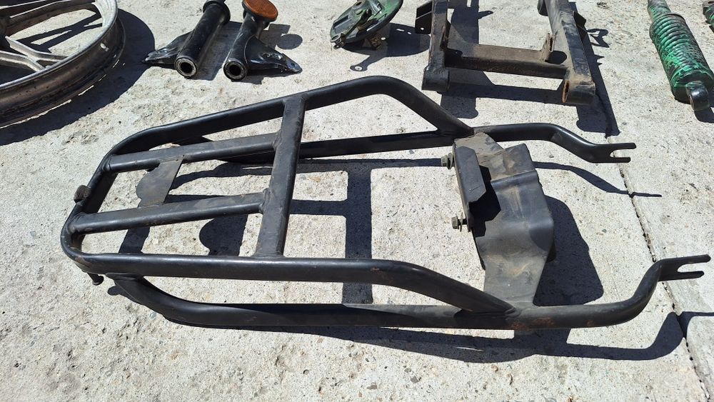 Продам запчасти на мопед