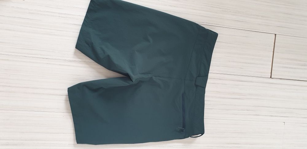 Salomon Stretch Short Mens Size 34 / L  НОВО! ОРИГИНАЛ! Къси Панталони