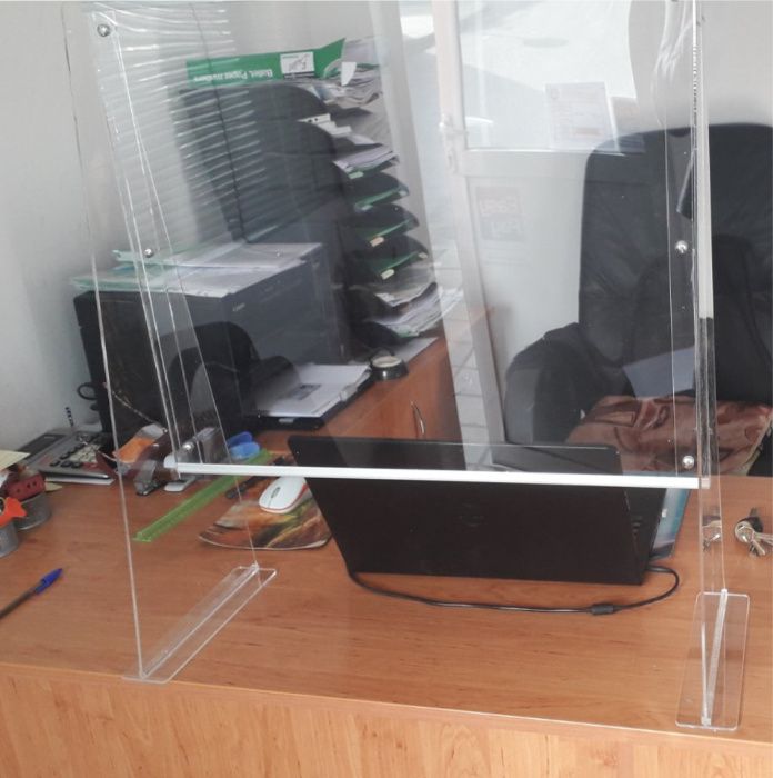 Плексигласови Прегради и Паравани – За Магазини, Рецепции, Аптеки