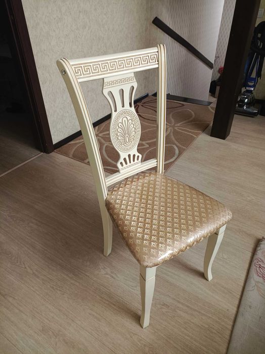 Продаются стулья