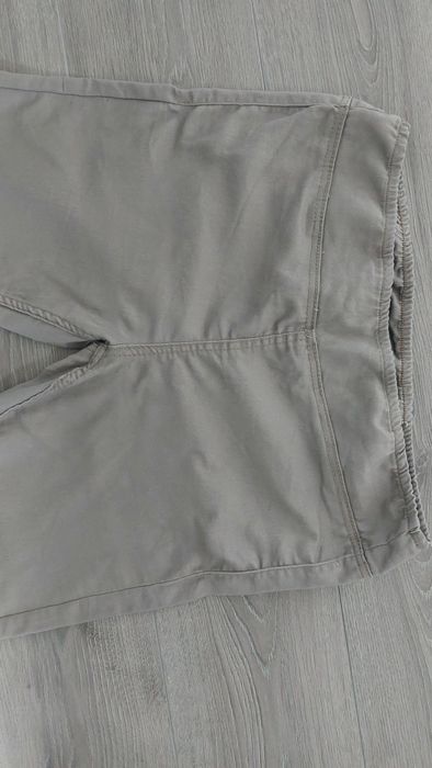 Pantaloni comozi gravide