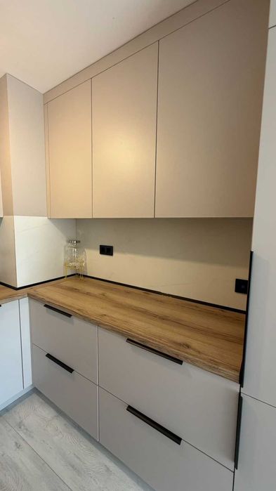 Мебели по поръчка