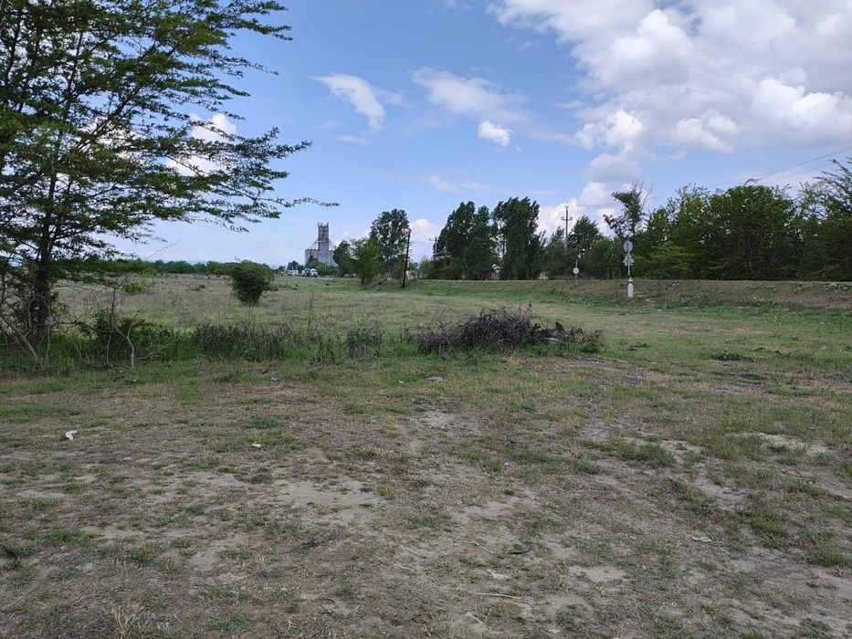 Vand teren intravilan in Simian, Mehedinti