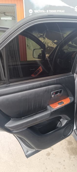 Продам Lexus RX 300