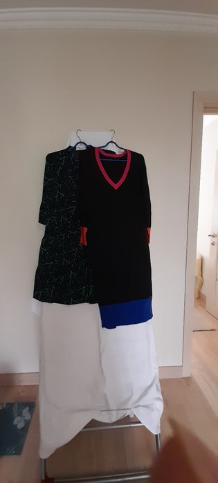 Женские вещи по тысячу тенге.