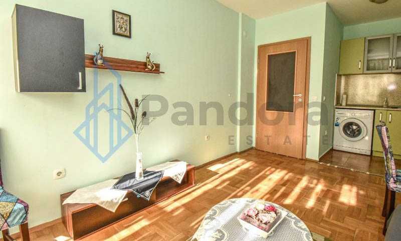 Дава се под наем Двустаен апартамент в София, Банишора - 65 кв.м за 399 € - Снимка #1