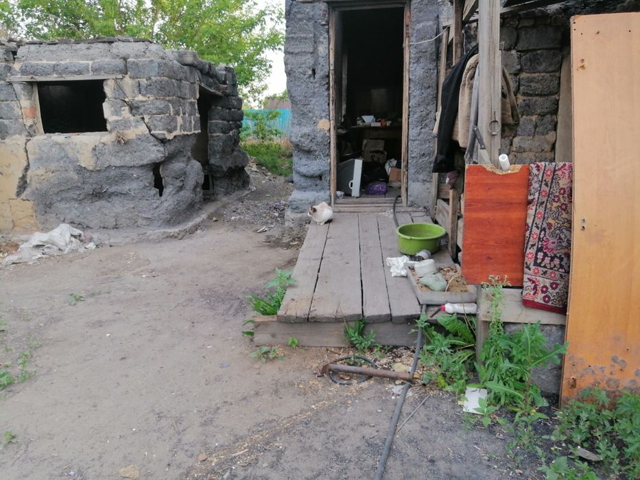 Продам дом под снос с участком