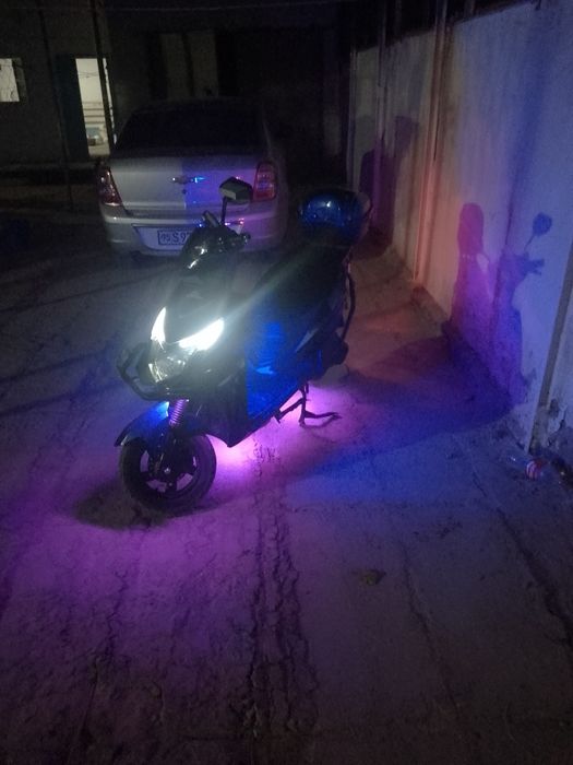 Скутер сатилады 6 млн