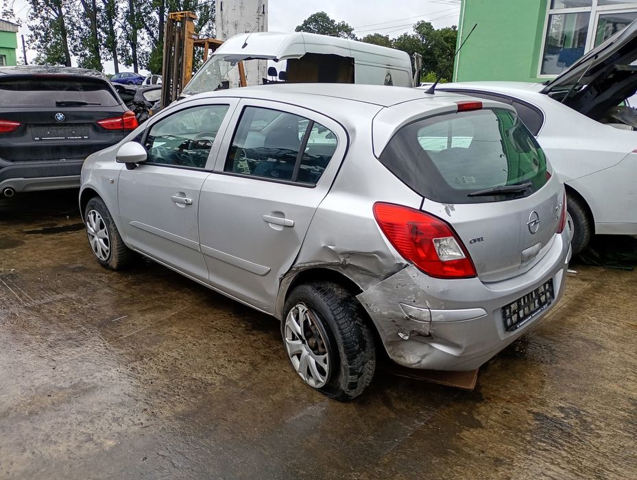 Dezmembrez Opel Corsa - D (2006 - 2011), 1.2 benzina Z12XEP, manual, Z12XEP, ML5