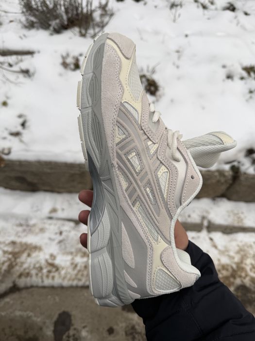 De vazare adidasi asics gel-nic