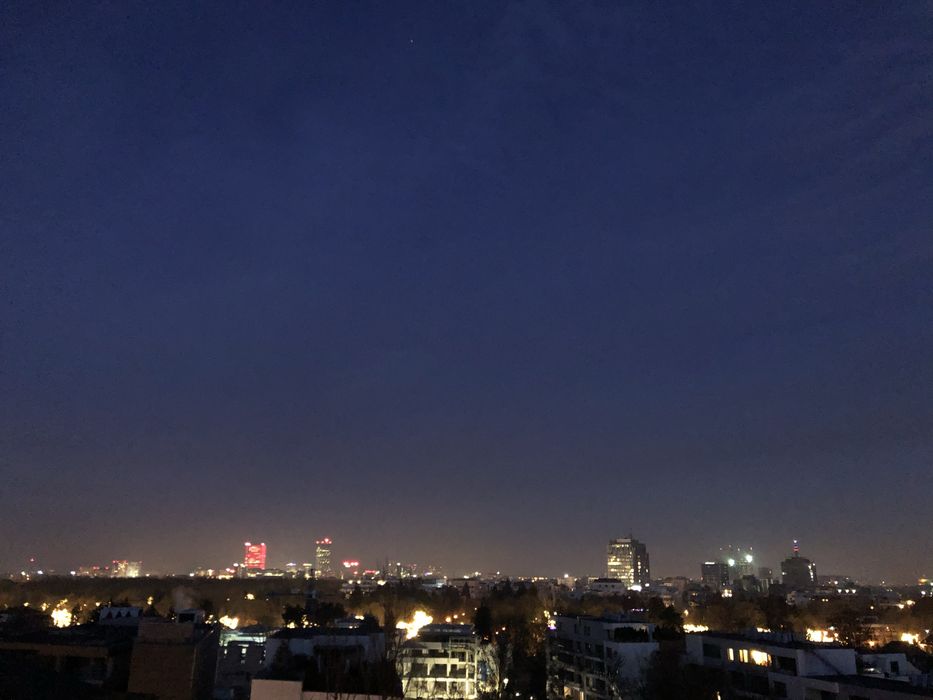 Proprietar inchiriez Arcul de triumf 2 camere