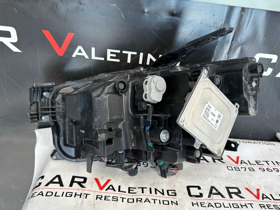 Фар фарове десен LED Mazda CX 30 far farove Мазда ЦХ 30 ЛЕД