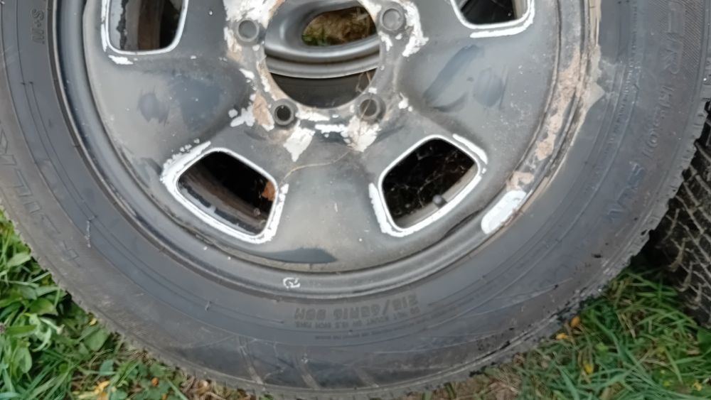 Jante tabla cu cauciucuri de iarna Vitara 215 65 16