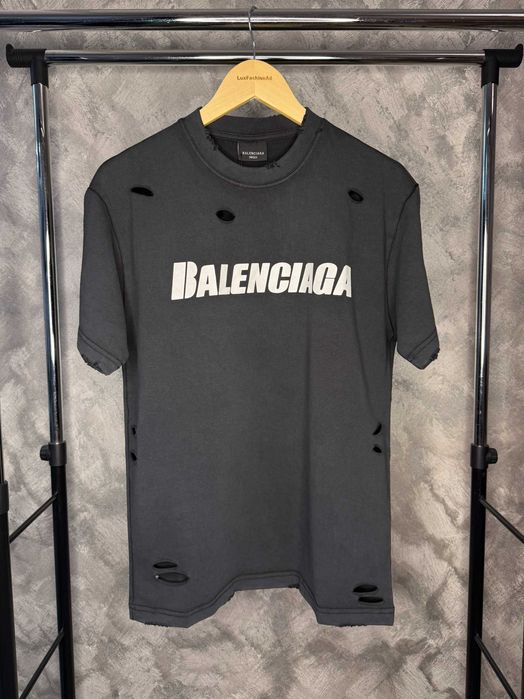 Tricou Balenciaga