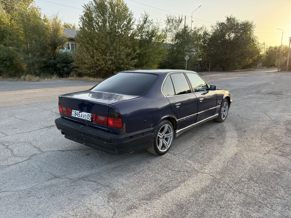 Продам БМВ e34 на ходу