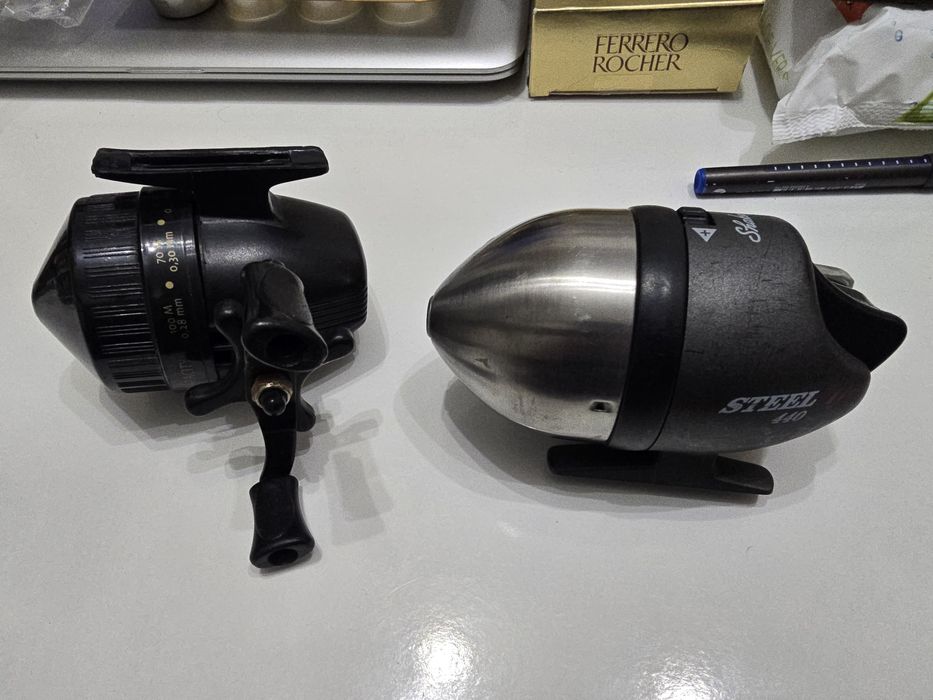 Mulinete vintage Abu Garcia si Shakespeare