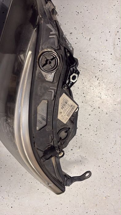 Far bmw seria 5 e60/e61 facelift bi -xenon adaptiv