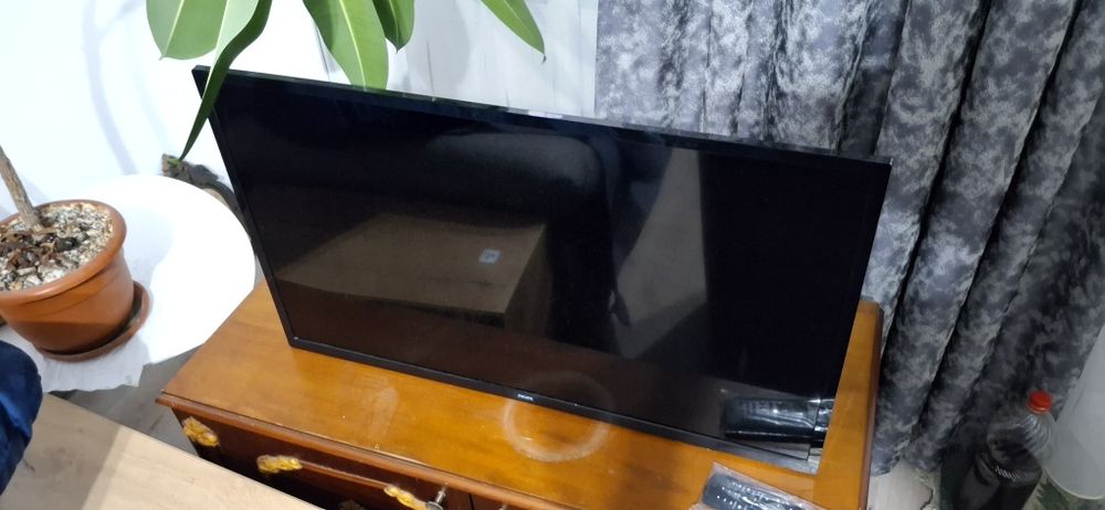TV philips  32 HD