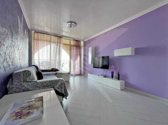 Продава се Тристаен апартамент в к.к. Елените - 100 кв.м за 1200 €/кв.м - Снимка #1