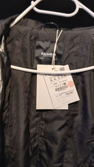 Geacă damă de firmă de la Pull& zBeer