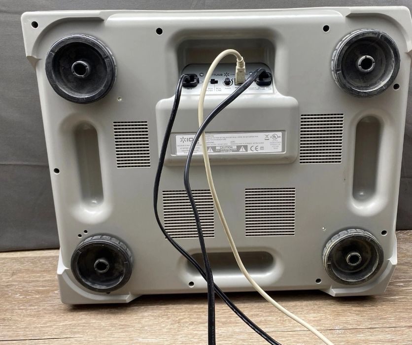 Pick up Ion Audio iTTUSB