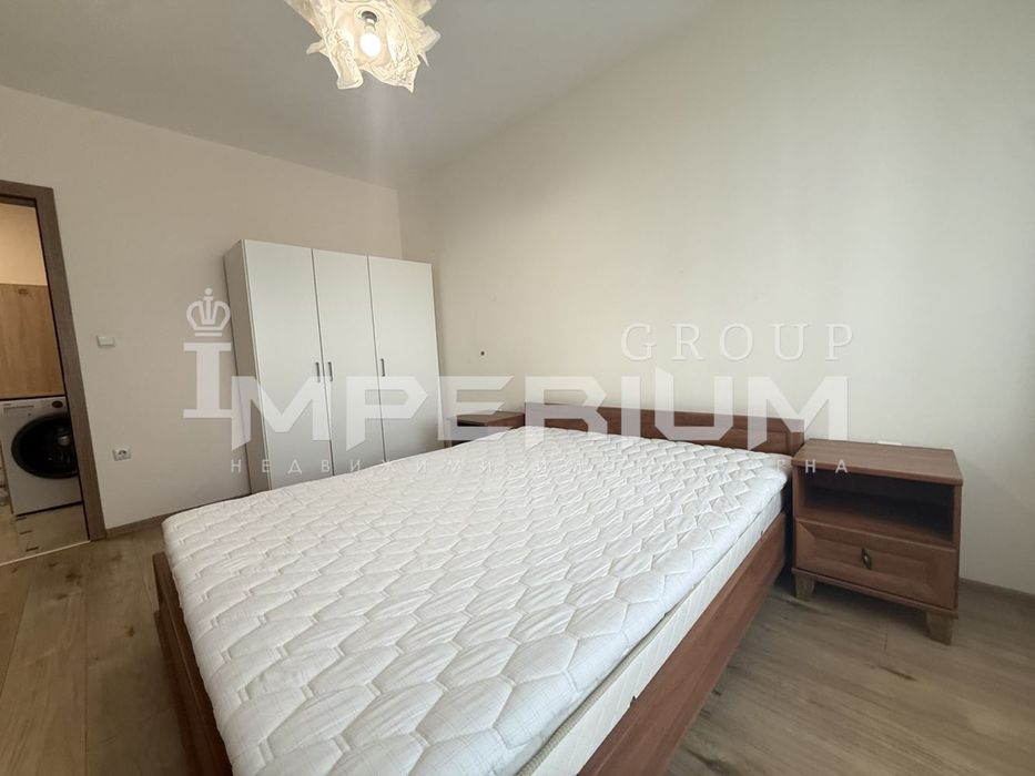 ТОП! Двустаен апартамент с ПАРКОМЯСТО под наем в района на кв. Левски