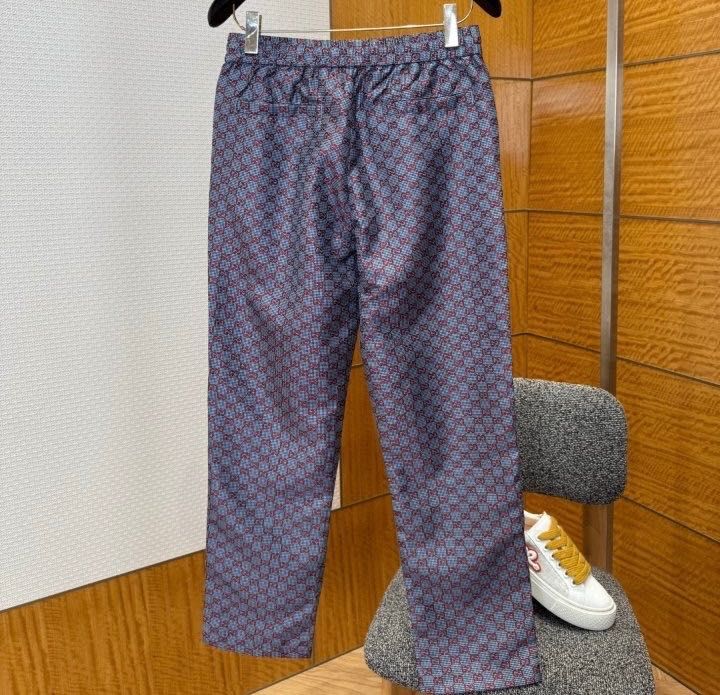 Панталон Gucci...