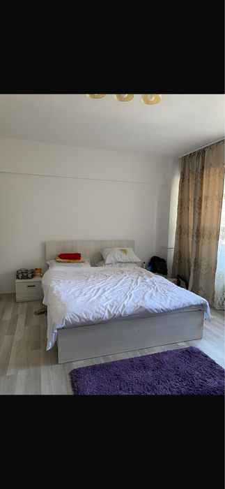 Inchiriez garsoniera