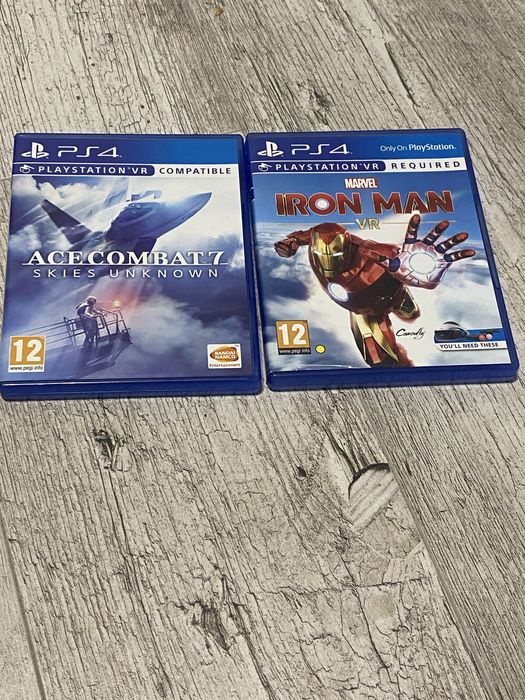 Ps 4 slim 1 TB с 2 игри, 2 джойскика, 2 move джойстика, VR, камера