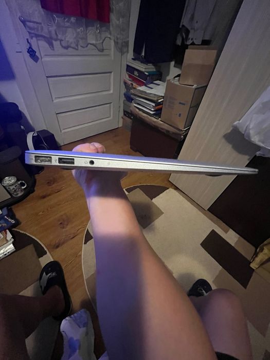 MacBook Air mid 2011