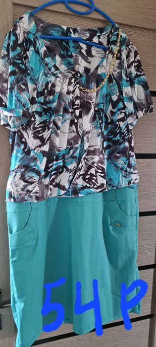 Продам платья б/у