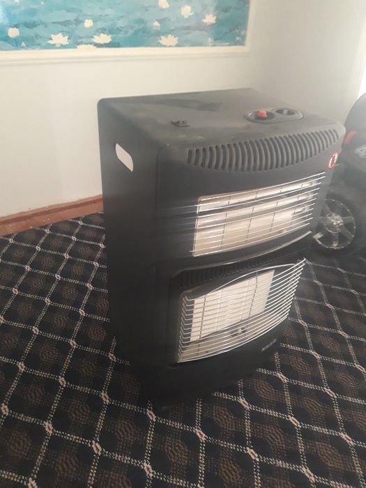 Пичка електронни сперал и газбалонда