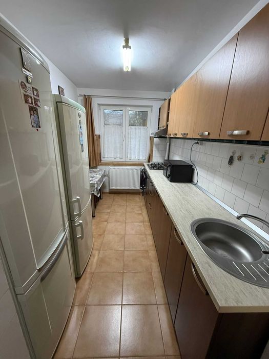 PROPRIETAR Apartament 2 camere decomandat – Metrou 1 Decembrie 1918