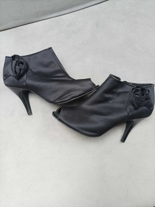 Botine Baby Angel by Fiorucci – Satin