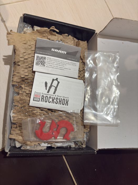 shock rockshox deluxe select +