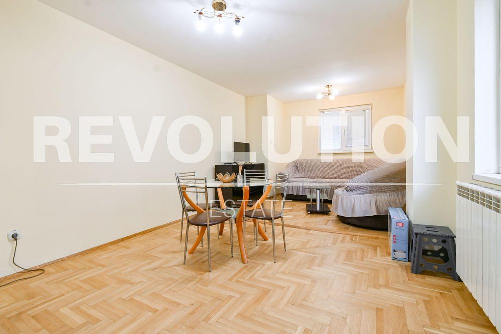 Двустаен апартамент в ж.к. Овча купел .