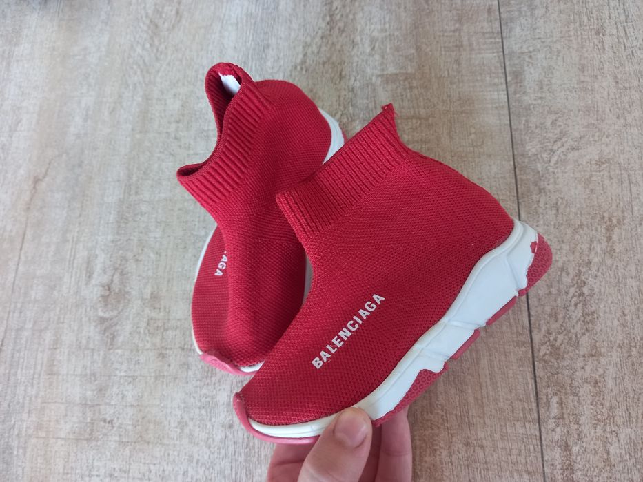 Bolalar skechersi Детские скечерсы
