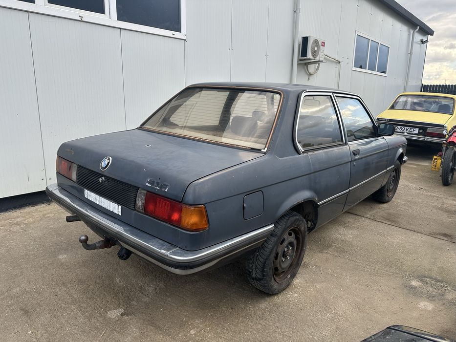 BMW Seria 3 1983 — imagine 4