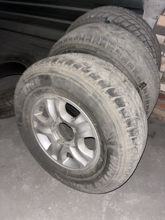 Диски с шинами на ландкрузер