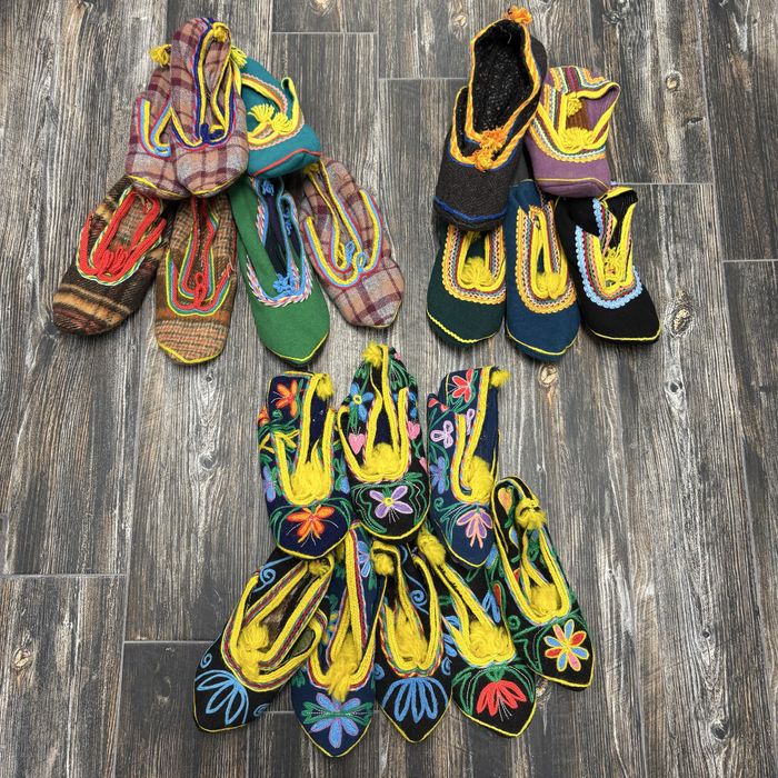 Писани терлици терлички ръчна изработка шарени