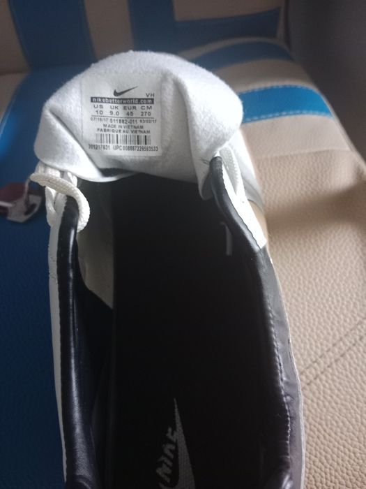 Футзальные кроссовки новые