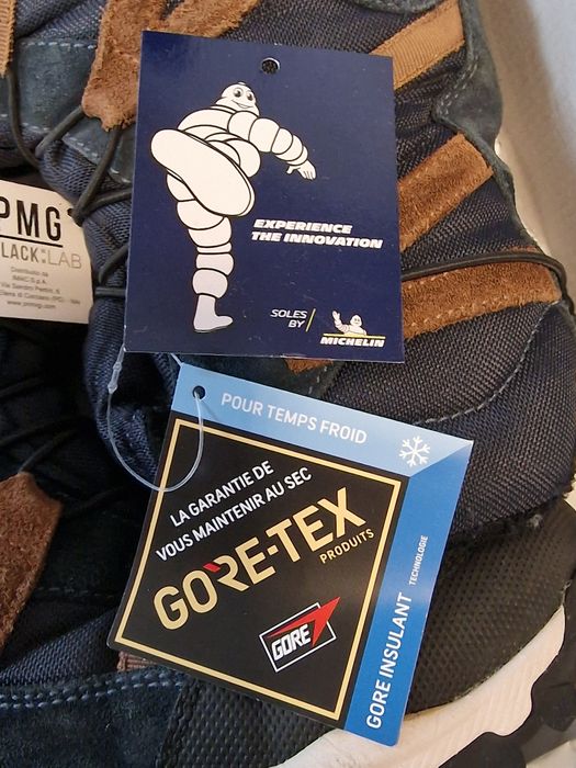 Като нови носени са 3 пъте   .PMG -апрески (ботушки ) с подметка на Mи