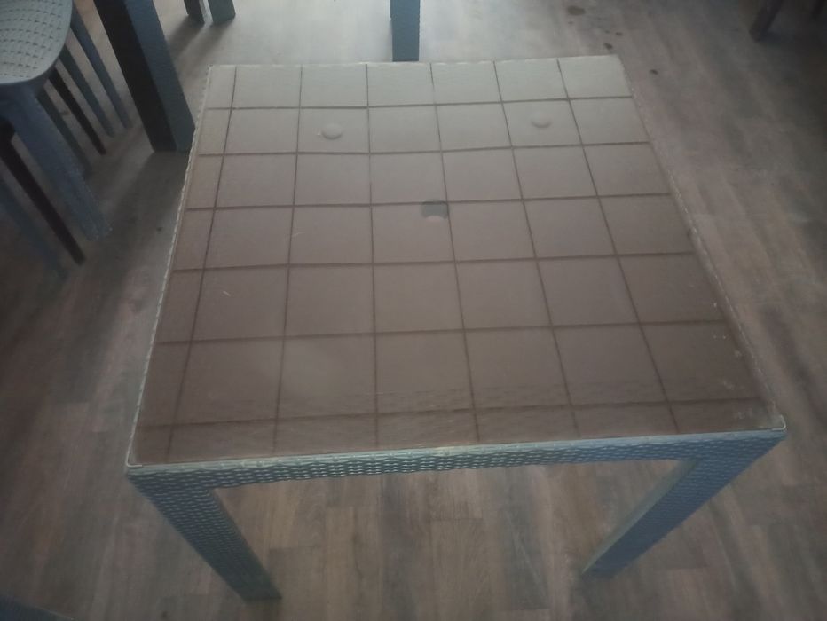 Muzqaymoq aparat,katta muzlatgich,kichik muzlatgich,stol-stul