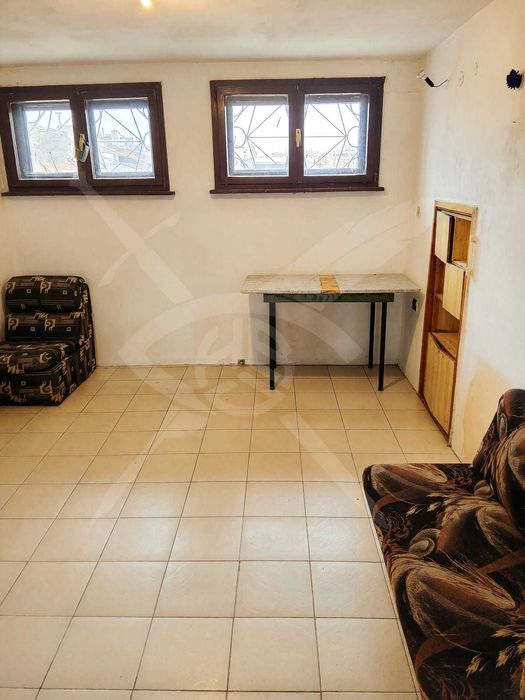 Продава се Едностаен апартамент в Бургас, Център - 35 кв.м за 1658 €/кв.м - Снимка #1