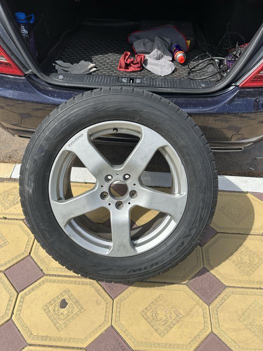 Диски с покрышкой на мерс