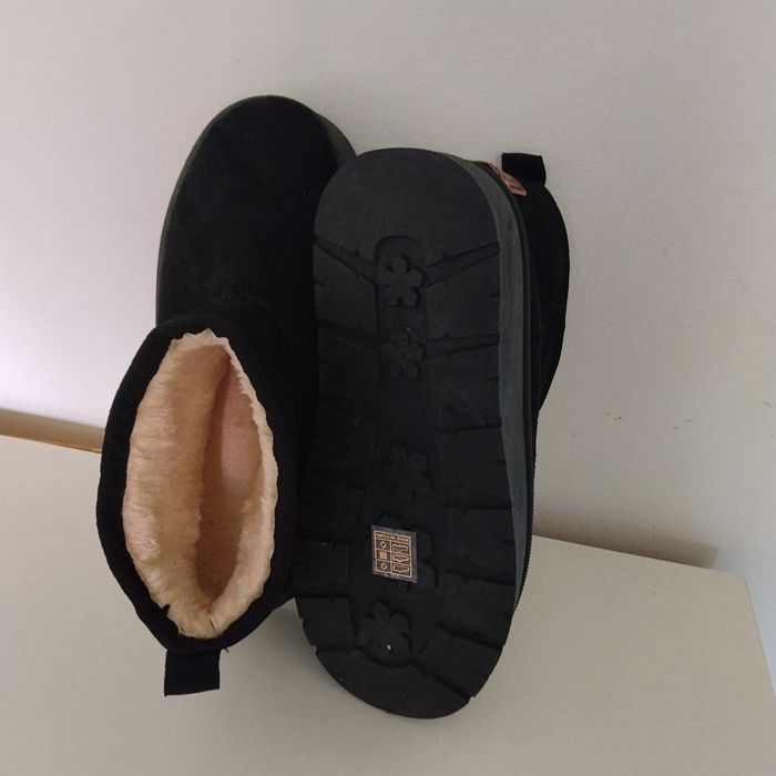 Ghete  stil  UGG