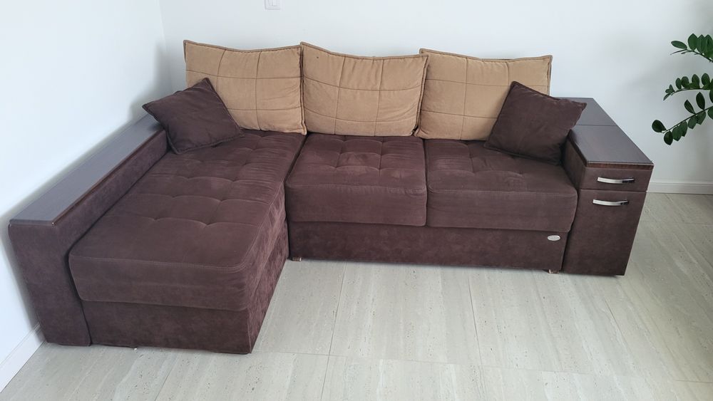 Vând colțar și canapea