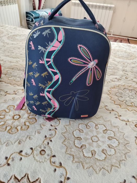 Рюкзак школьный для девочки