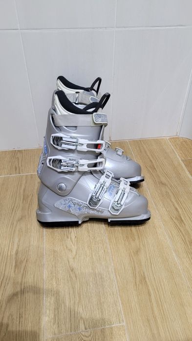 Clapari Salomon  ca NOI marime 24-24.5 Mondo, 286mm, 38-38 2/3 EU