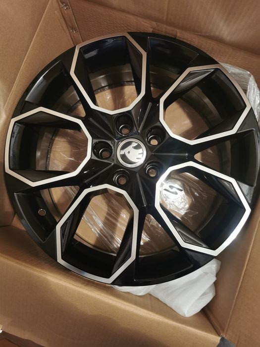 jante de aliaj pentru skoda model rs pe 18 marca Silver line
